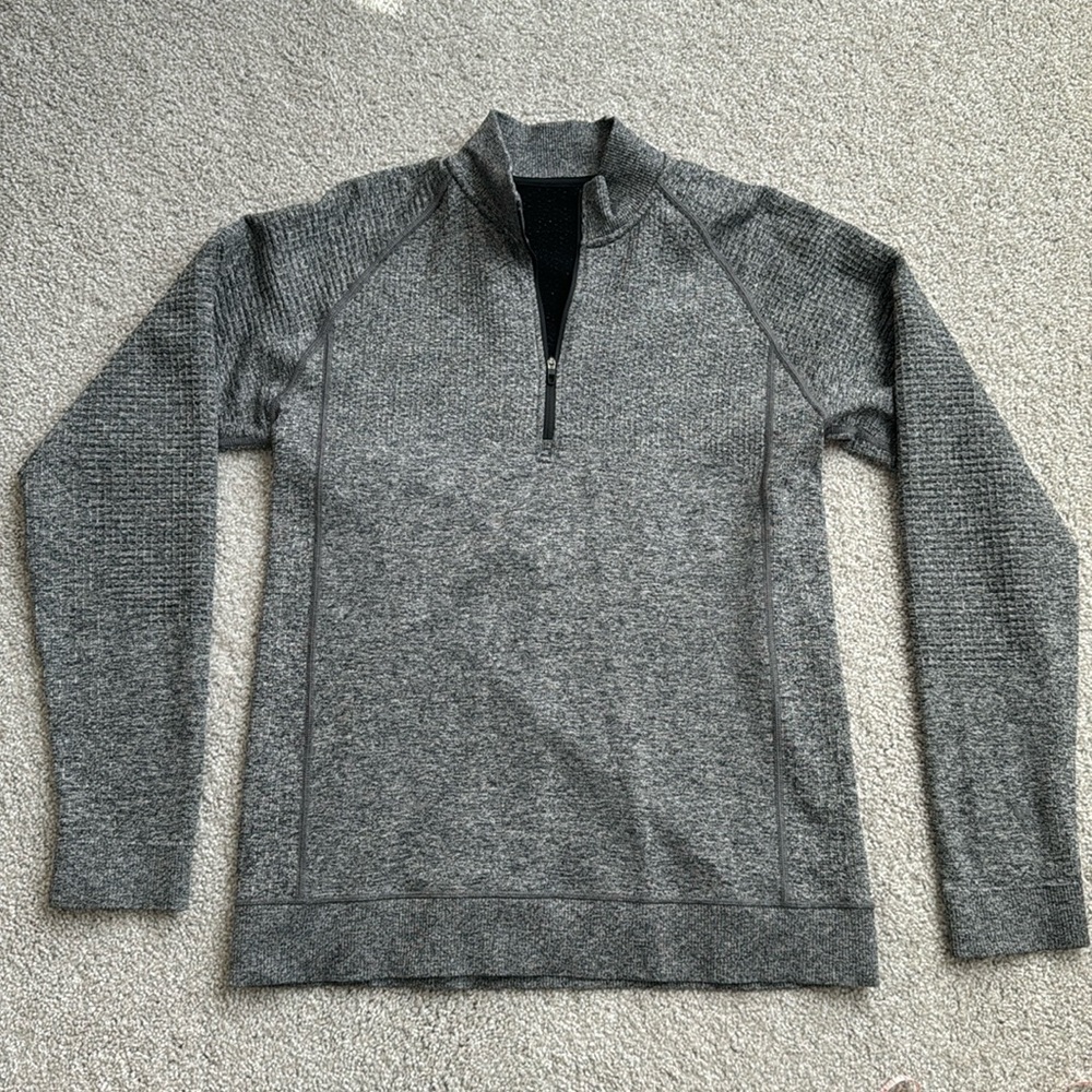 Lululemon Men’s 1/4 zip pullover